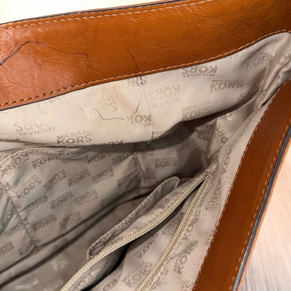 Michael Kors Millbrook Hobo Bag  Monogram Canvas Tan Leather Shoulder‎ Bag Large